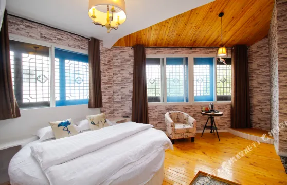 遇見民宿（三河古鎮景區店）