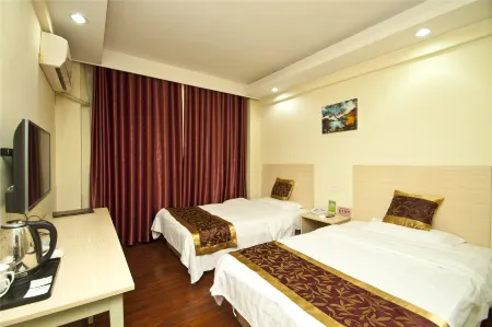 Baiyun Hotel (Jining Railway Station)