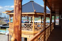 Birch forest Villa Hotels near Shi Wei