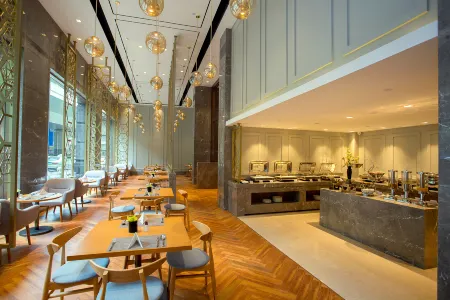 Yitel Premium Shanghai City Center Отели рядом с достопримечательностью «Former Residence of Chen Lifu»