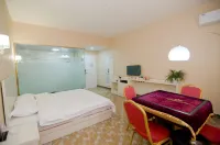 Luotian Mingyang Holiday Hotel