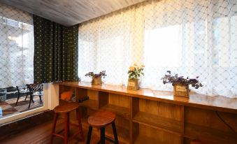 Shiguang Theme Hostel - Housity
