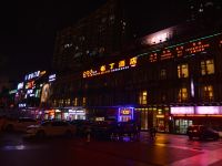 布丁酒店(上海陆家嘴世博塘桥地铁站店) - 酒店外部