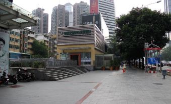 Huafeng Hotel (Huaqiangnan Metro Station)