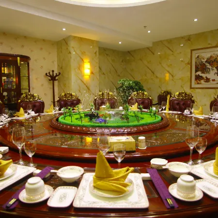 Zhaoyuan Wenfeng Hotel