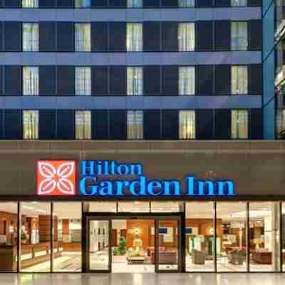 Hilton Garden Inn Frankfurt Airport Hotel Exterior