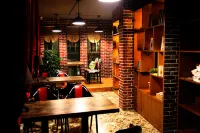 Lingting · Cloud and Mist Mountain-view Inn (Zhangjiajie Wulingyuan National Forest Park Sign Gate)