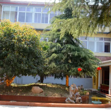 Yaxing Express Hotel