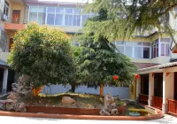 Yaxing Express Hotel