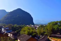 Yueliangwan Inn