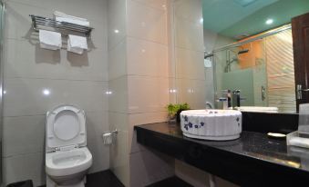Gangwan Hotel (Ningbo Xianxiang) - Housity