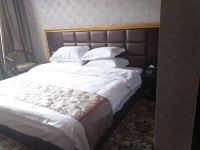 黄龙锡龙大酒店 - 大床房