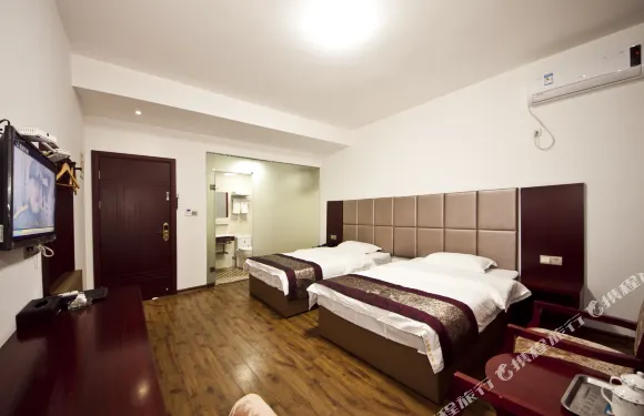 永泰港龍温泉客棧