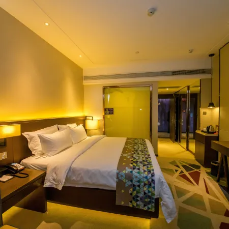 CHEERMAY Hotel (Guangzhou Luogang Science City Shenzhou Road Subway Station) Отели рядом с достопримечательностью «Guangzhou Flying Over the Jungle Adventure Park»