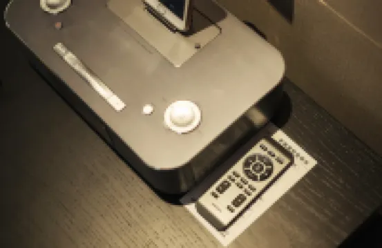 Guiyang Seven Garden - Spring Hotel (Fountain Metro Station Taiping Road Netflix Street Shop)