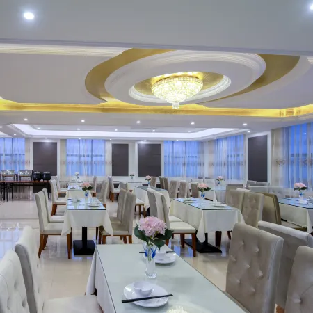 Vienna Hotel (Meizhou City Center)