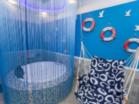 唐山美若初见主题公寓 - 海底世界