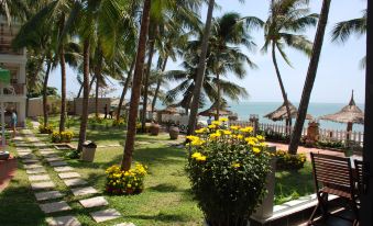 Canary Beach Resort