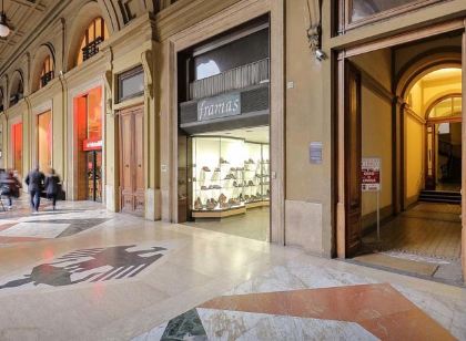 10 Best Hotels near Fiorentina Store, Florence 2022 | Trip.com