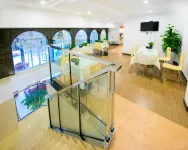 Definitely selected Hotel - sarapan