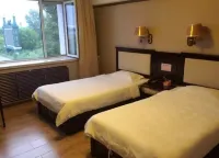 Jiayin Weiye Hotel