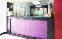 Hollywood Hotel Các khách sạn ở Tây Jakarta