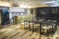 Paper Plane Hostel