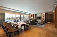 Kerry Hotel Hong Kong by Shangri-la - business