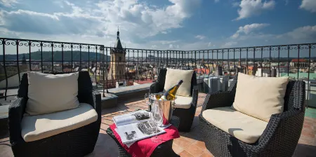 Hotel Suite Home Prague Отели в г. Прага