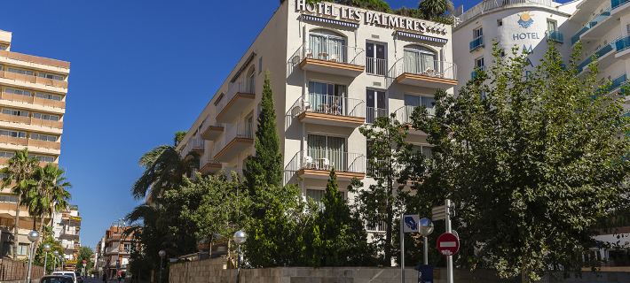 Hotel Dwo les Palmeres Hotels in Maresme