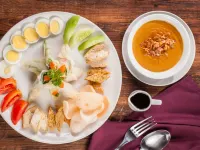 Junjungan Ubud Hotel and Spa Hotels near Andong