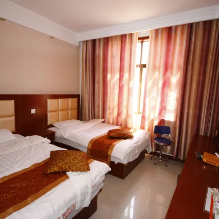 Kang Jie Hotel Отели в г. Дунмин