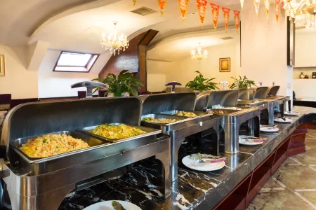 Landou Hotel (Yiwu International Trade City Branch)