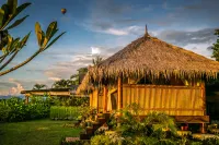 Riverside Boutique Resort, Vang Vieng - spa