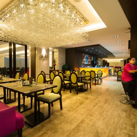 Lenox Hotel