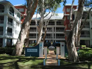 BeachView Apartments at Villa Paradiso
