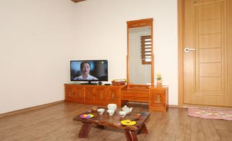 Sopunggil Guesthouse Gyeongju