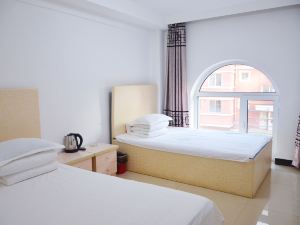 Dalian Changping Hostel