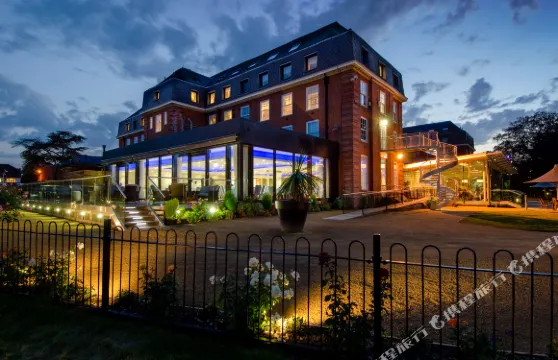 萊斯布瑞度假村