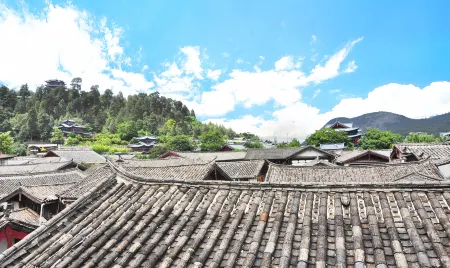 Meiliju Snow Mountain View Inn (Lijiang Old Town Mufu)