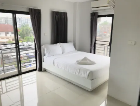 ก้าวเจริญเพลส