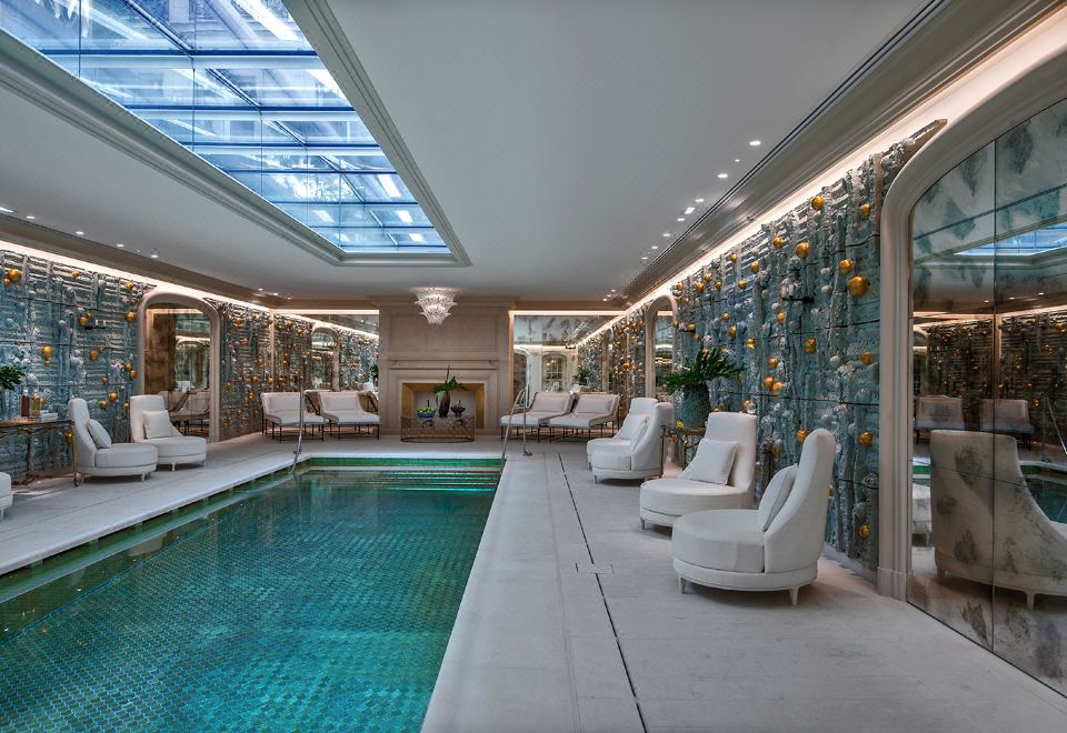 오텔 드 크리용 로비