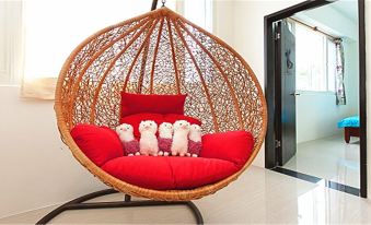 Leisure Village Tree Bed and Breakfast