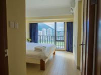 一号海湾度假公寓(海陵岛保利银滩店) - 270度超大阳台海景双床家庭房