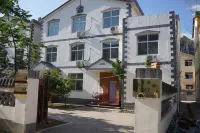 Yesanpo DIY Self-service Family Hotel Hotels near Juma River