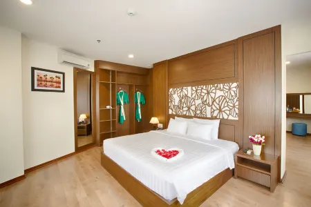 Central Hotel & Spa