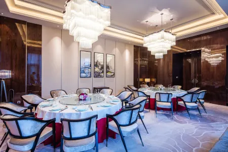 Nanjing Golden Eagle Summit Hotel