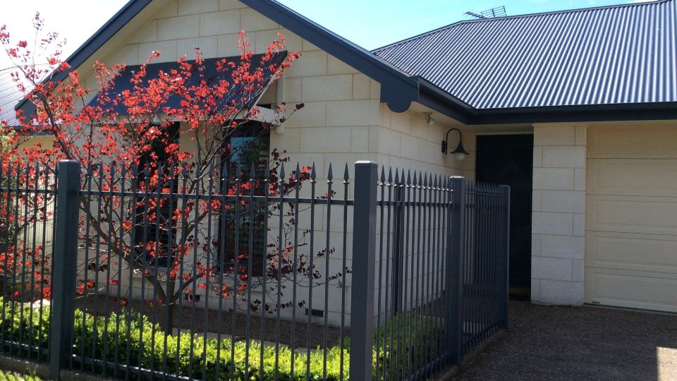 Mount Gambier Accommodation Group Domain Two Apartment