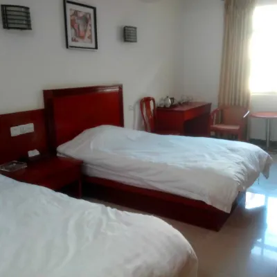 Baihui Hostel Hotels near Qintou Bay Bathing Beach