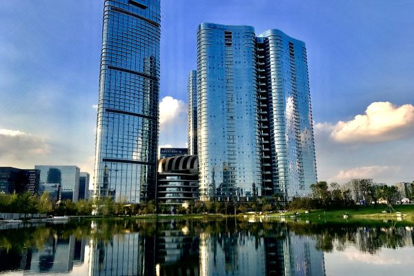 99号1栋显示地图 开业:2017成都银泰中心格拉德服务公寓位于成都中